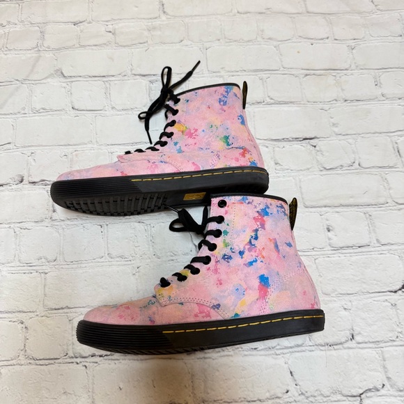 Dr. Martens Sheridan Boots - Picture 7 of 10